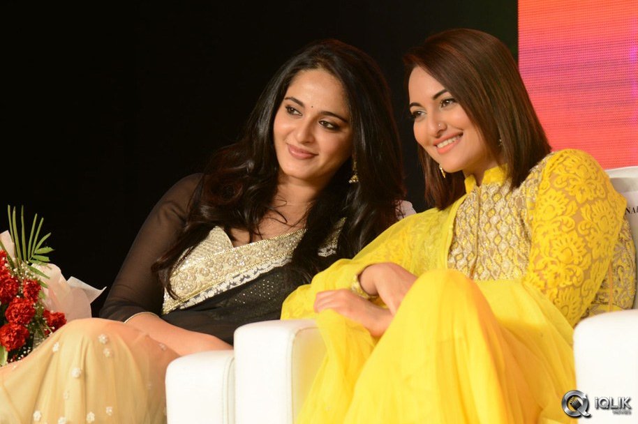 Lingaa-Movie-Audio-Success-Meet